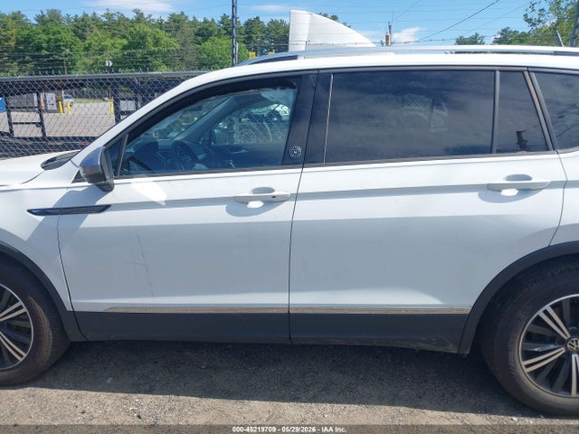 3VVAB7AX9RM218727 Volkswagen Tiguan 2.0t Wolfsburg Edition