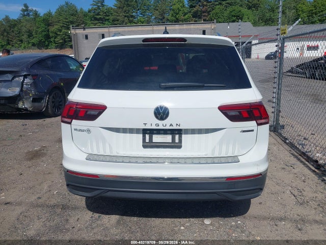 3VVAB7AX9RM218727 Volkswagen Tiguan 2.0t Wolfsburg Edition