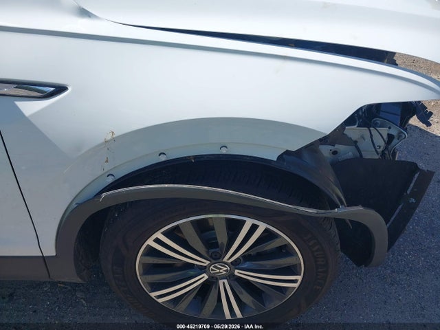 3VVAB7AX9RM218727 Volkswagen Tiguan 2.0t Wolfsburg Edition