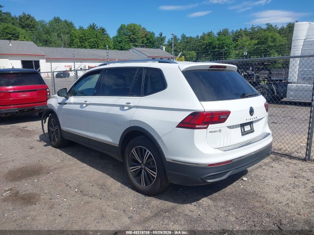 3VVAB7AX9RM218727 Volkswagen Tiguan 2.0t Wolfsburg Edition