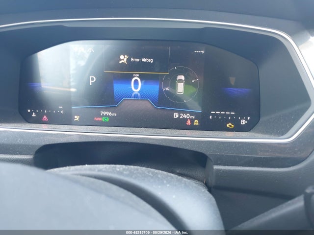 3VVAB7AX9RM218727 Volkswagen Tiguan 2.0t Wolfsburg Edition