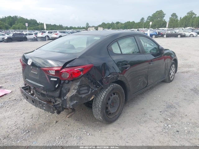 3MZBN1U73JM229193 Mazda Mazda3 Sport
