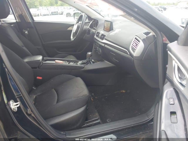 3MZBN1U73JM229193 Mazda Mazda3 Sport