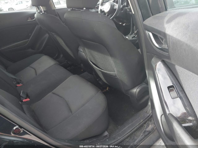 3MZBN1U73JM229193 Mazda Mazda3 Sport
