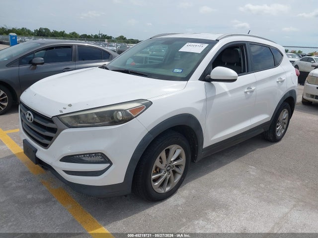 2016 Hyundai Tucson Se მანქანა იყიდება აუქციონზე, vin: KM8J33A46GU125579, აუქციონის ნომერი: 45219721