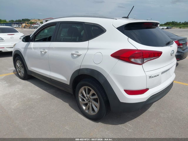 2016 Hyundai Tucson Se მანქანა იყიდება აუქციონზე, vin: KM8J33A46GU125579, აუქციონის ნომერი: 45219721