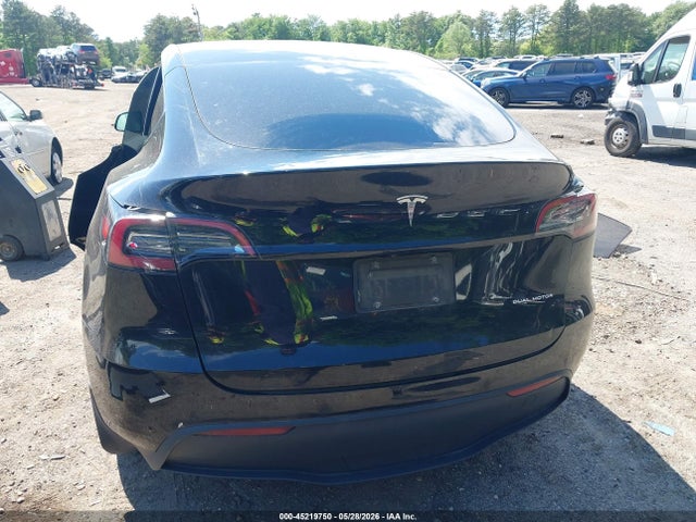 2021 Tesla Model Y Long Range Dual Motor All-wheel Drive მანქანა იყიდება აუქციონზე, vin: 5YJYGDEE0MF266281, აუქციონის ნომერი: 45219750
