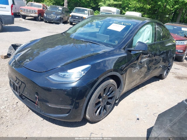 2021 Tesla Model Y Long Range Dual Motor All-wheel Drive მანქანა იყიდება აუქციონზე, vin: 5YJYGDEE0MF266281, აუქციონის ნომერი: 45219750
