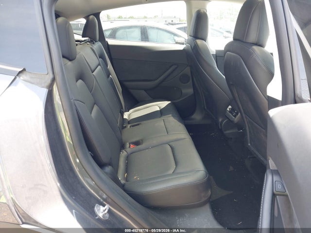 45219776 :رقم المزاد ، 7SAYGDEE1NF412983 vin ، 2022 Tesla Model Y Long Range Dual Motor All-wheel Drive مزاد بيع