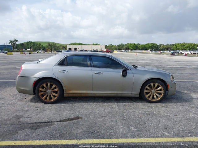 2017 Chrysler 300c მანქანა იყიდება აუქციონზე, vin: 2C3CCAEG6HH590863, აუქციონის ნომერი: 45219785