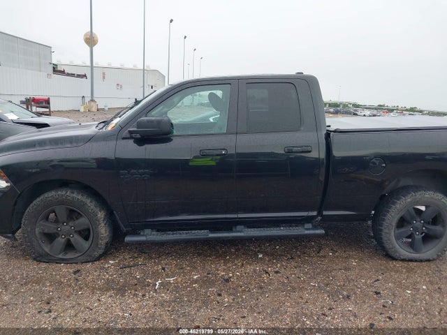 Продажа на аукционе авто 2017 Ram 1500 Express  4x4 6'4 Box, vin: 1C6RR7FG3HS862372, номер лота: 45219799