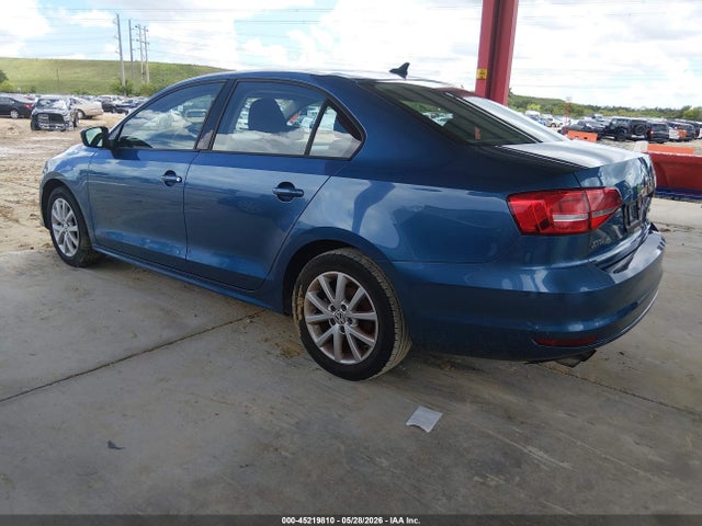 45219810 :رقم المزاد ، 3VWD17AJ3FM247613 vin ، 2015 Volkswagen Jetta 1.8t Se مزاد بيع
