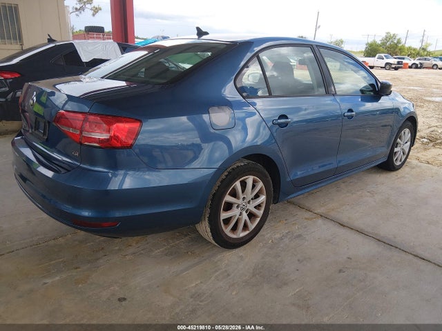 45219810 :رقم المزاد ، 3VWD17AJ3FM247613 vin ، 2015 Volkswagen Jetta 1.8t Se مزاد بيع