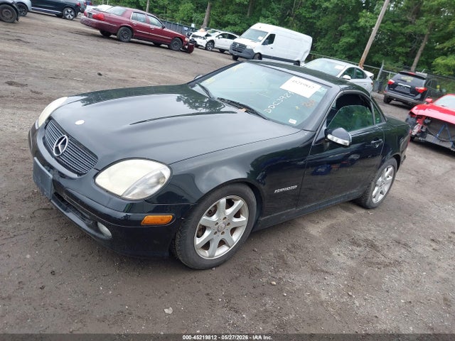 45219812 :رقم المزاد ، WDBKK49F74F301836 vin ، 2004 Mercedes-benz Slk 230 Kompressor مزاد بيع