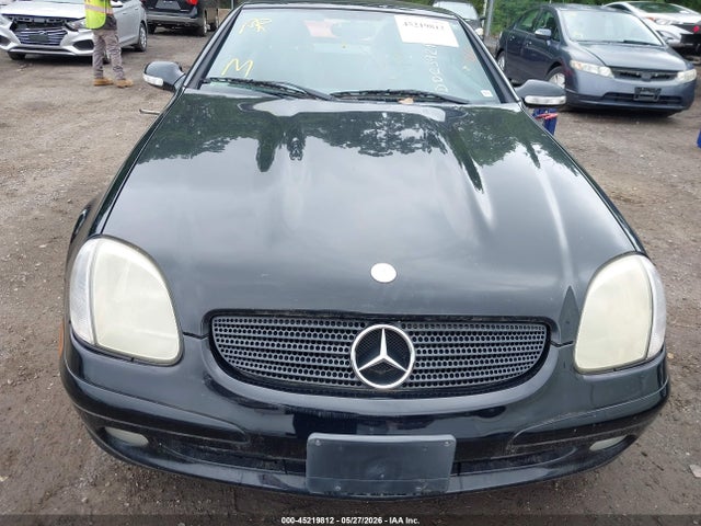 45219812 :رقم المزاد ، WDBKK49F74F301836 vin ، 2004 Mercedes-benz Slk 230 Kompressor مزاد بيع