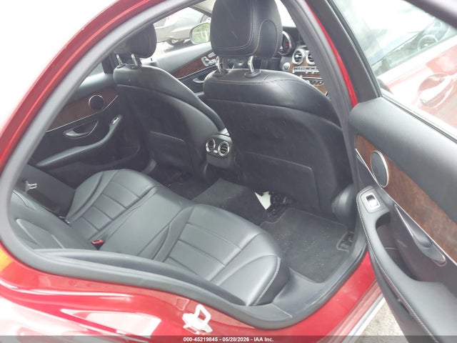 Продажа на аукционе авто 2016 Mercedes-benz C 300 4matic, vin: 55SWF4KB1GU120446, номер лота: 45219845