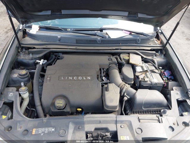 2015 Lincoln Mks მანქანა იყიდება აუქციონზე, vin: 1LNHL9DKXFG606296, აუქციონის ნომერი: 45219871