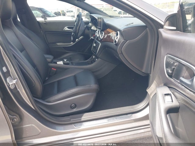 Продажа на аукционе авто 2014 Mercedes-benz Cla 250, vin: WDDSJ4EB9EN157825, номер лота: 45219876