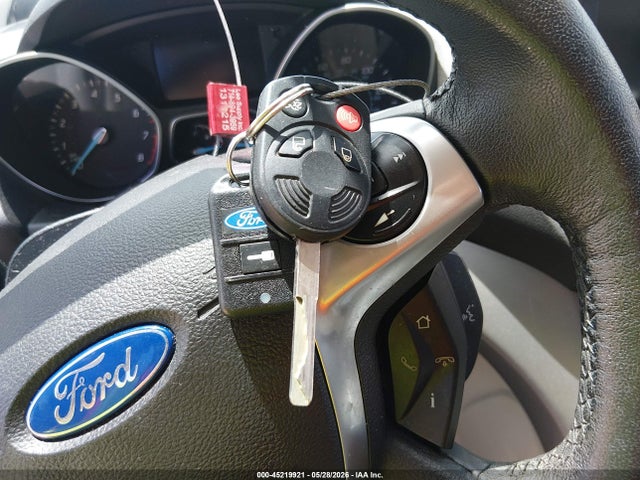 45219921 :رقم المزاد ، 1FMCU0GX4EUD38176 vin ، 2014 Ford Escape Se مزاد بيع