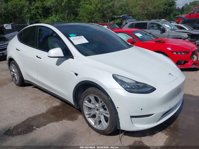 Продаж на аукціоні авто 2021 Tesla Model Y Long Range Dual Motor All-wheel Drive, vin: 5YJYGDEE9MF304896, номер лоту: 45219936
