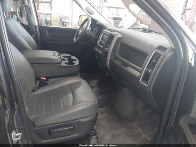 45219943 :رقم المزاد ، 1C6RR7KT9JS323103 vin ، 2018 Ram 1500 Tradesman  4x4 5'7 Box مزاد بيع