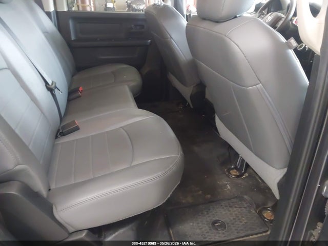45219943 :رقم المزاد ، 1C6RR7KT9JS323103 vin ، 2018 Ram 1500 Tradesman  4x4 5'7 Box مزاد بيع