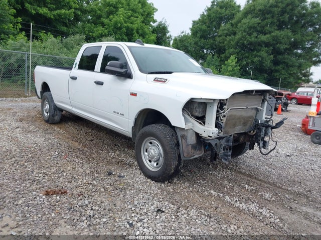 RAM 2500 Tradesman 4x4 8' Box 2021 3C6UR5HJ4MG558895 Image 1