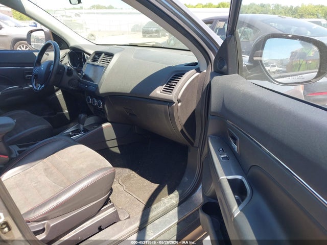 45219986 :رقم المزاد ، JA4AR3AW1JZ034955 vin ، 2018 Mitsubishi Outlander Sport 2.4 Se مزاد بيع