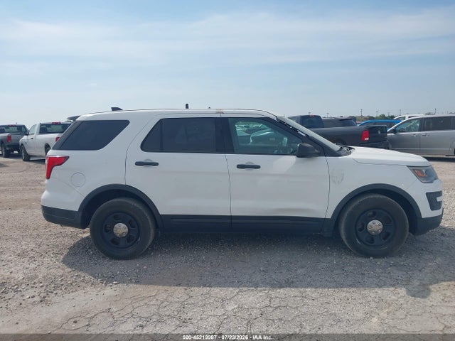 Ford Police Interceptor Utility 2019 1FM5K8AR2KGB55487 Image 13