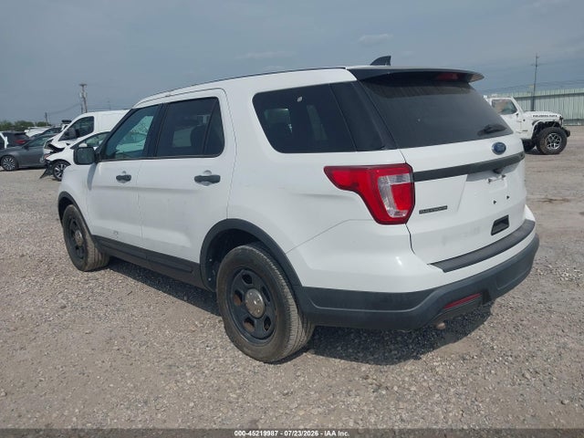 Ford Police Interceptor Utility 2019 1FM5K8AR2KGB55487 Image 3
