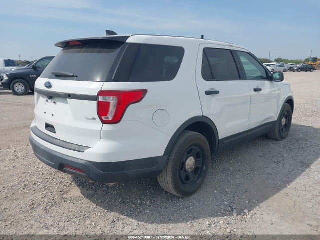 Ford Police Interceptor Utility 2019 1FM5K8AR2KGB55487 Image 4