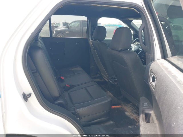 Ford Police Interceptor Utility 2019 1FM5K8AR2KGB55487 Image 8