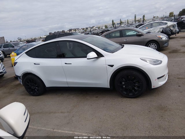 45219991 :رقم المزاد ، 5YJYGDEE6LF055777 vin ، 2020 Tesla Model Y Long Range Dual Motor All-wheel Drive مزاد بيع