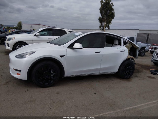 45219991 :رقم المزاد ، 5YJYGDEE6LF055777 vin ، 2020 Tesla Model Y Long Range Dual Motor All-wheel Drive مزاد بيع