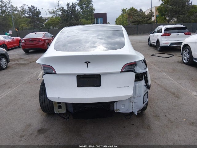 45219991 :رقم المزاد ، 5YJYGDEE6LF055777 vin ، 2020 Tesla Model Y Long Range Dual Motor All-wheel Drive مزاد بيع