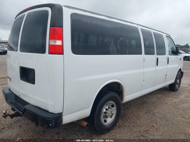 45219992 :رقم المزاد ، 1GAZGZFA6C1143033 vin ، 2012 Chevrolet Express 3500 Ls مزاد بيع
