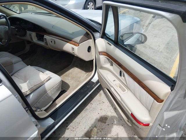1996 Oldsmobile 88 Ls მანქანა იყიდება აუქციონზე, vin: 1G3HN52K0T4825467, აუქციონის ნომერი: 45220009