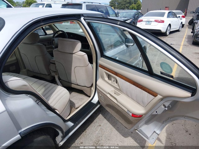 1996 Oldsmobile 88 Ls მანქანა იყიდება აუქციონზე, vin: 1G3HN52K0T4825467, აუქციონის ნომერი: 45220009