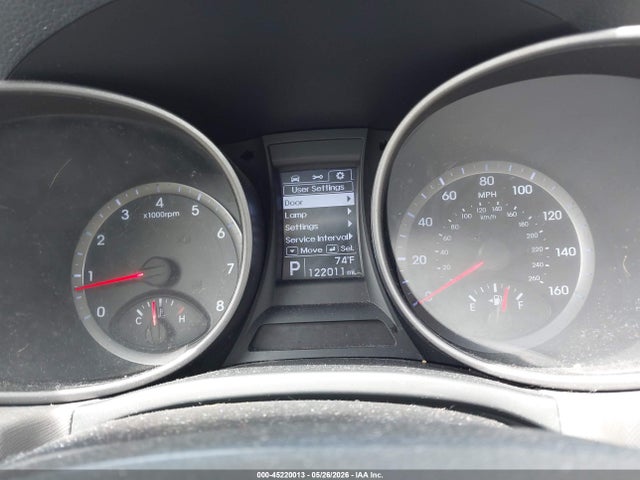 45220013 :رقم المزاد ، 5XYZTDLB4FG302607 vin ، 2015 Hyundai Santa Fe Sport 2.4l مزاد بيع