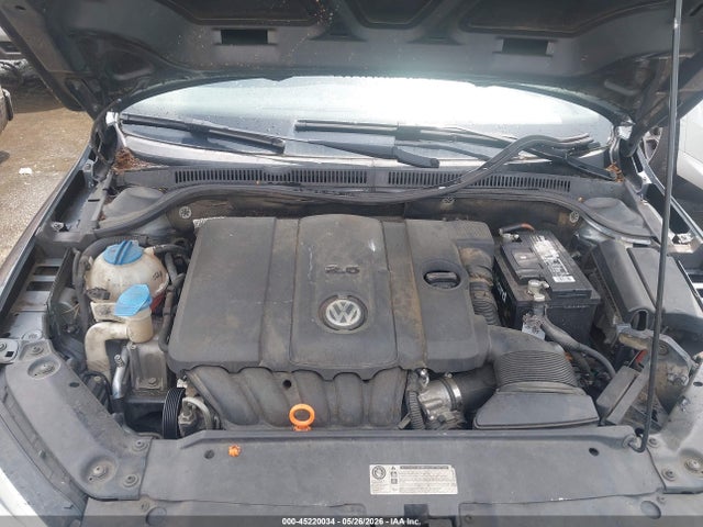 45220034 :رقم المزاد ، 3VWDX7AJXBM348379 vin ، 2011 Volkswagen Jetta 2.5l Se مزاد بيع