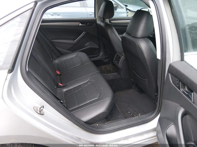 Aukcja sprzedaży 2014 Volkswagen Passat 1.8t Se, vin: 1VWBT7A36EC061146, numer aukcji: 45220068