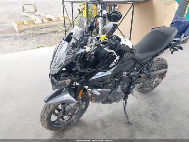 45220089 :رقم المزاد ، SMTL20UL2RTBR1089 vin ، 2024 Triumph Motorcycle Tiger Sport 660 مزاد بيع