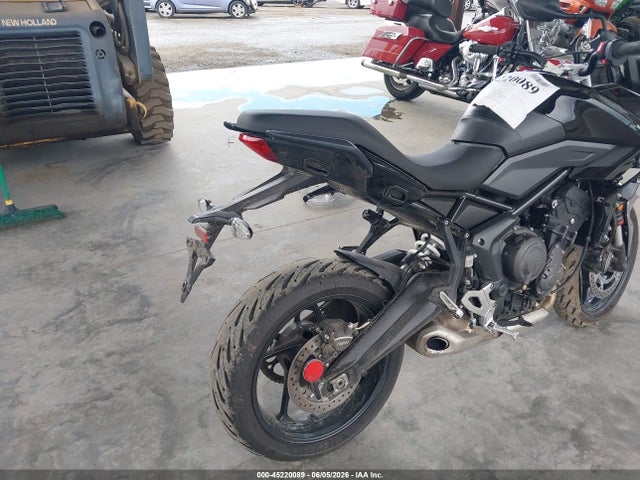 45220089 :رقم المزاد ، SMTL20UL2RTBR1089 vin ، 2024 Triumph Motorcycle Tiger Sport 660 مزاد بيع