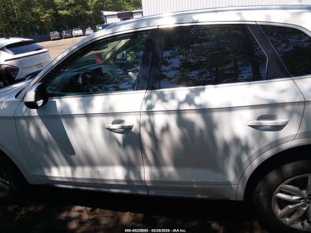 Aukcja sprzedaży 2020 Audi Q5 Premium 45 Tfsi Quattro S Tronic/titanium Premium 45 Tfsi Quattro S Tronic, vin: WA1ANAFY8L2060880, numer aukcji: 45220093