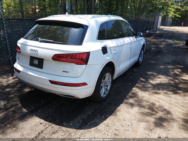 Aukcja sprzedaży 2020 Audi Q5 Premium 45 Tfsi Quattro S Tronic/titanium Premium 45 Tfsi Quattro S Tronic, vin: WA1ANAFY8L2060880, numer aukcji: 45220093
