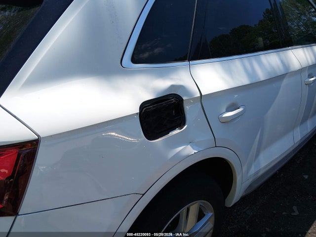 Aukcja sprzedaży 2020 Audi Q5 Premium 45 Tfsi Quattro S Tronic/titanium Premium 45 Tfsi Quattro S Tronic, vin: WA1ANAFY8L2060880, numer aukcji: 45220093