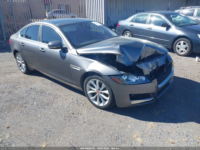 45220101 :رقم المزاد ، SAJBD4FX6JCY59362 vin ، 2018 Jaguar Xf 25t Premium مزاد بيع