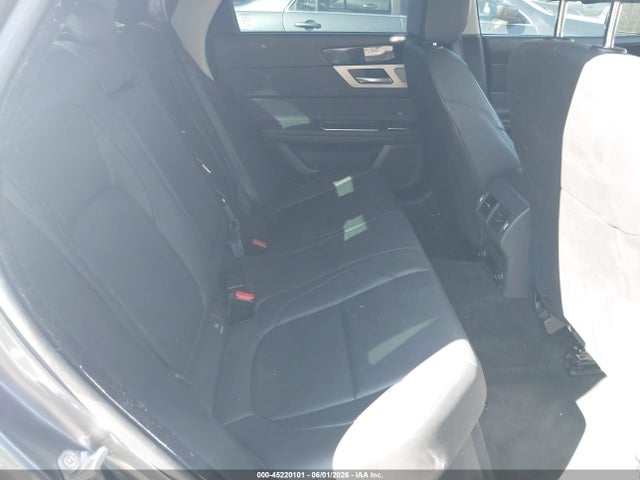 Продаж на аукціоні авто 2018 Jaguar Xf 25t Premium, vin: SAJBD4FX6JCY59362, номер лоту: 45220101
