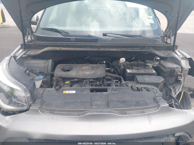 45220105 :رقم المزاد ، KNDJN2A28J7567471 vin ، 2018 Kia Soul مزاد بيع