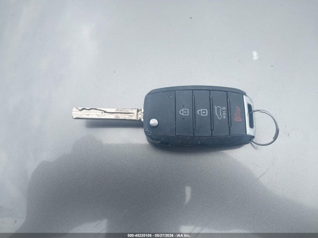 45220105 :رقم المزاد ، KNDJN2A28J7567471 vin ، 2018 Kia Soul مزاد بيع